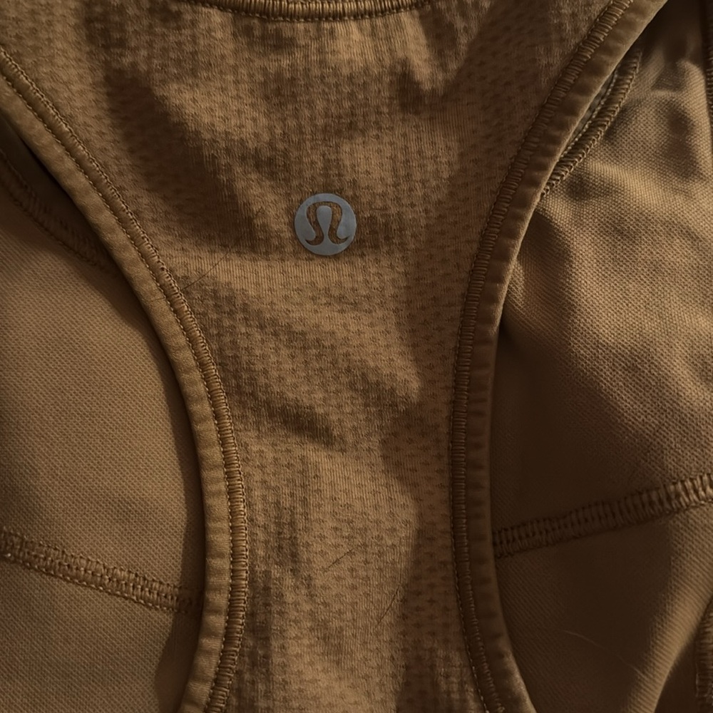 Lululemon Ebb to Train Bra - Picture 6 of 6